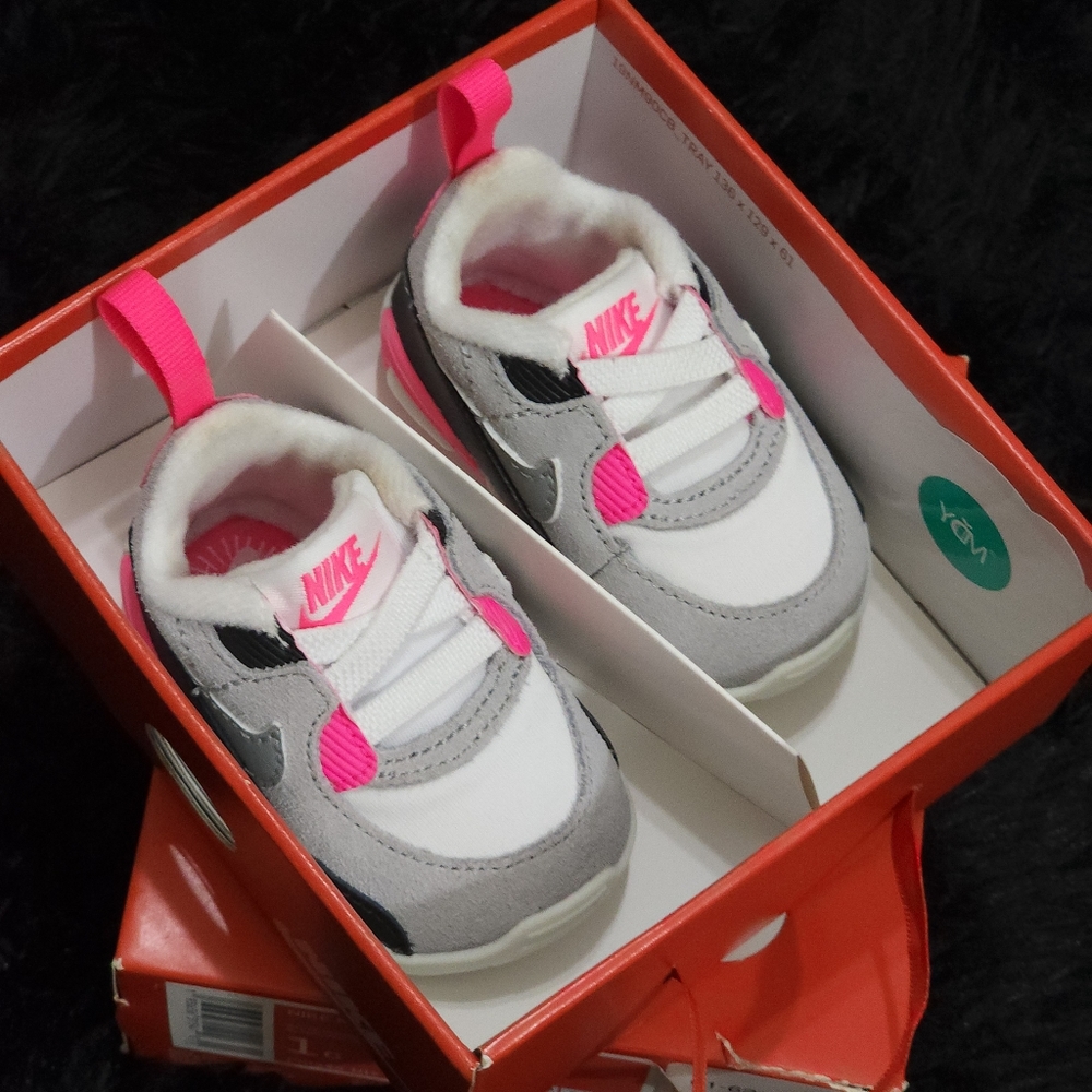 Nike Max 90 Crib